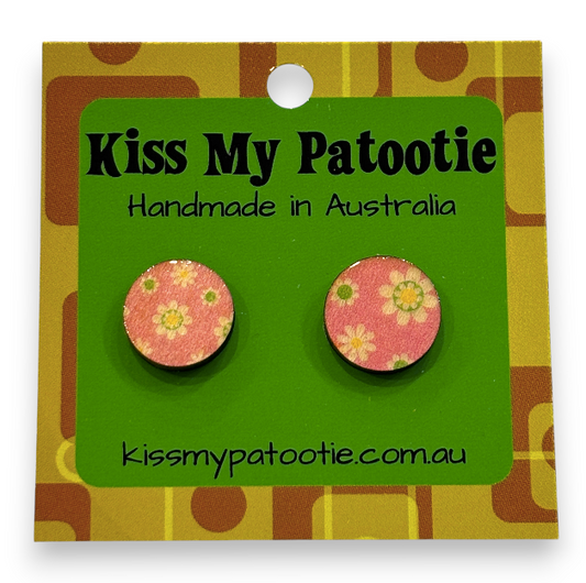 Retro wooden earrings  / studs