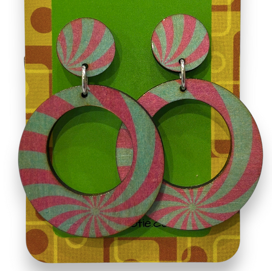 Retro wooden earrings