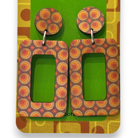 Retro wooden earrings