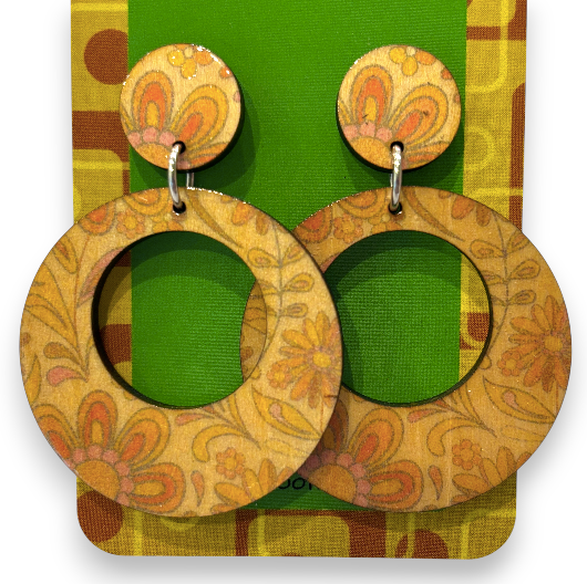 Retro wooden earrings