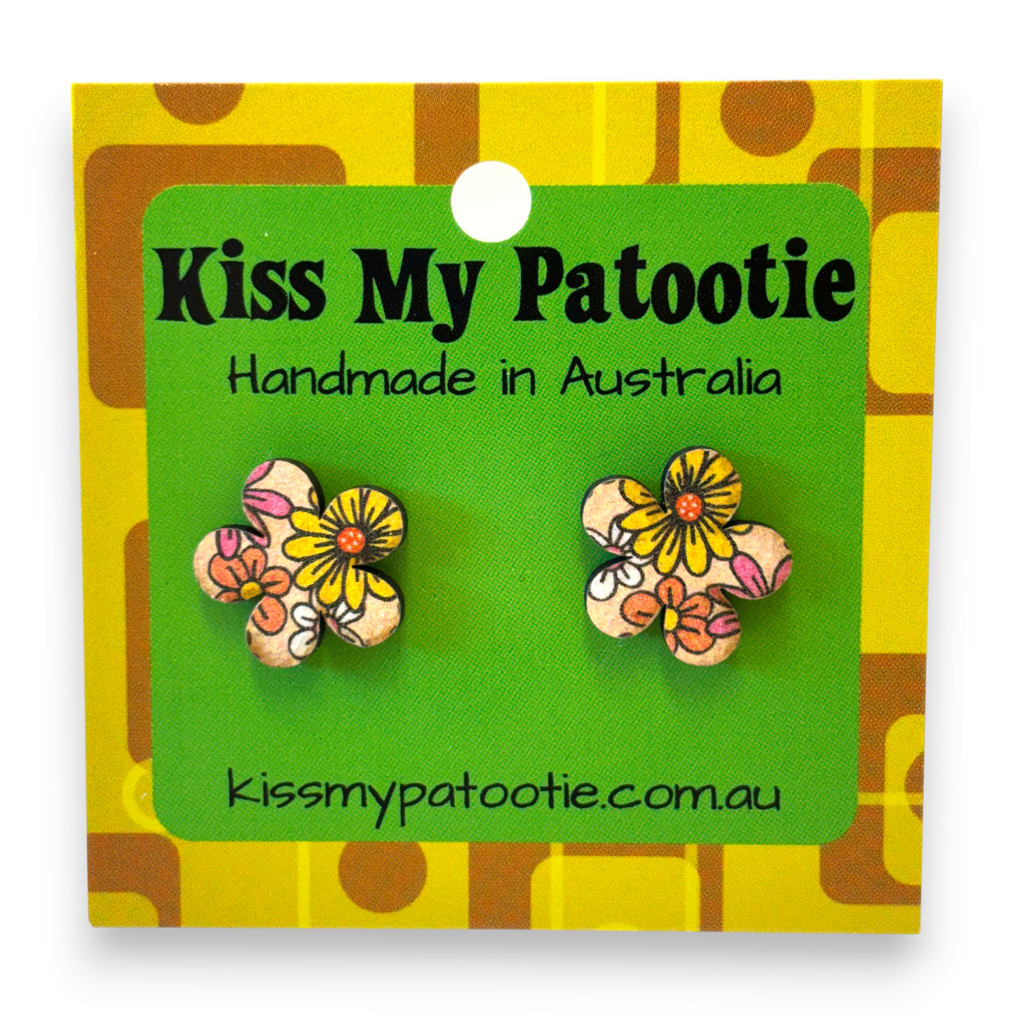 Retro wooden earrings / studs