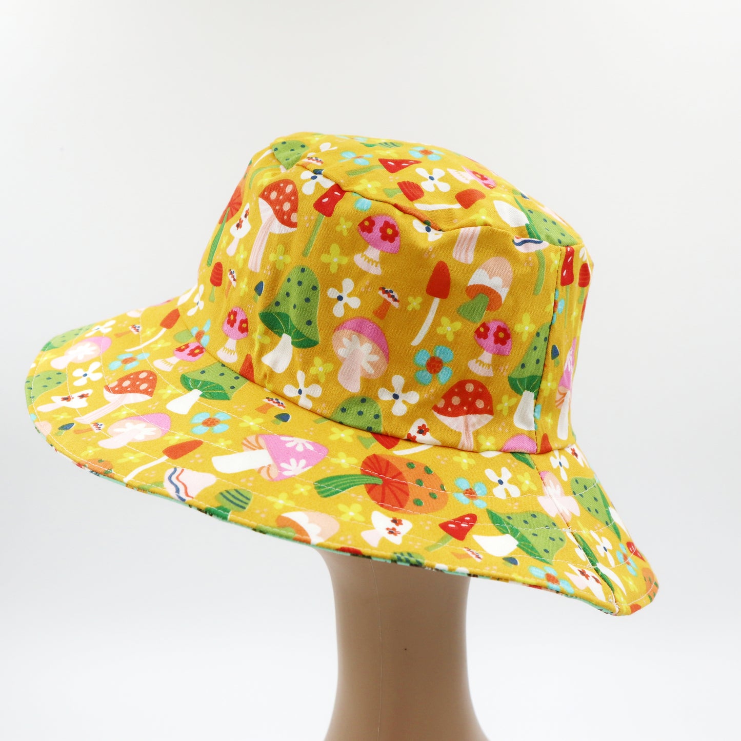 Reversible Sun Hat - Ladies & Girls sizes - vintage caravan