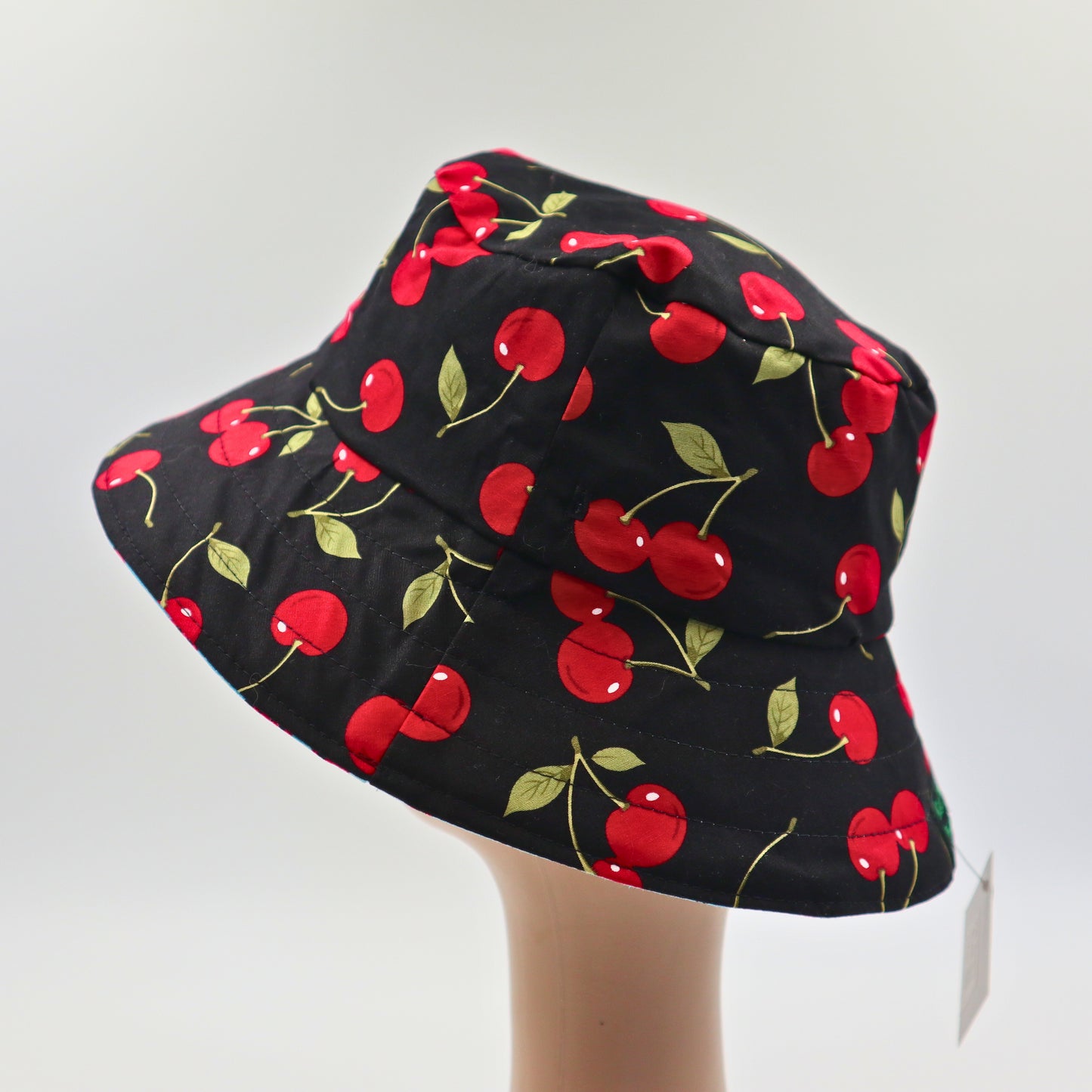 Baby / Kids Reversible Bucket Hat - cherry, ladybug