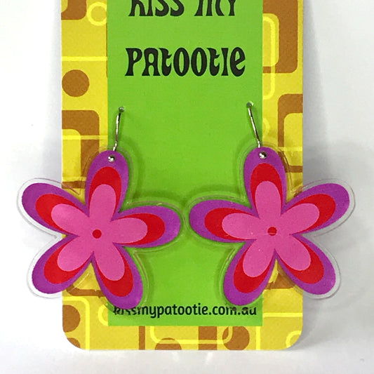 Pink daisy acrylic earrings - 100% recycled acrylic