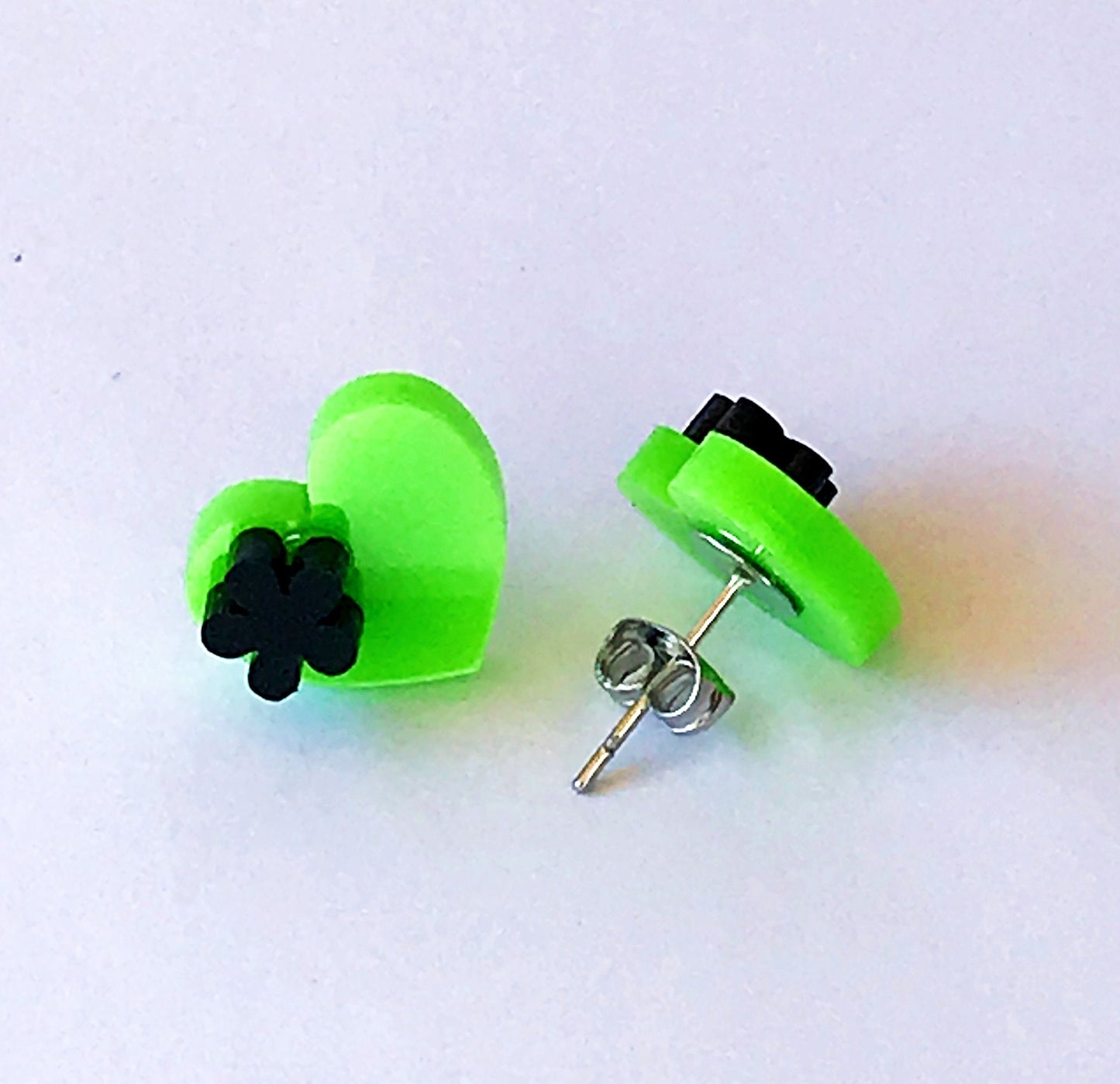 Heart laser cut acrylic earrings - green