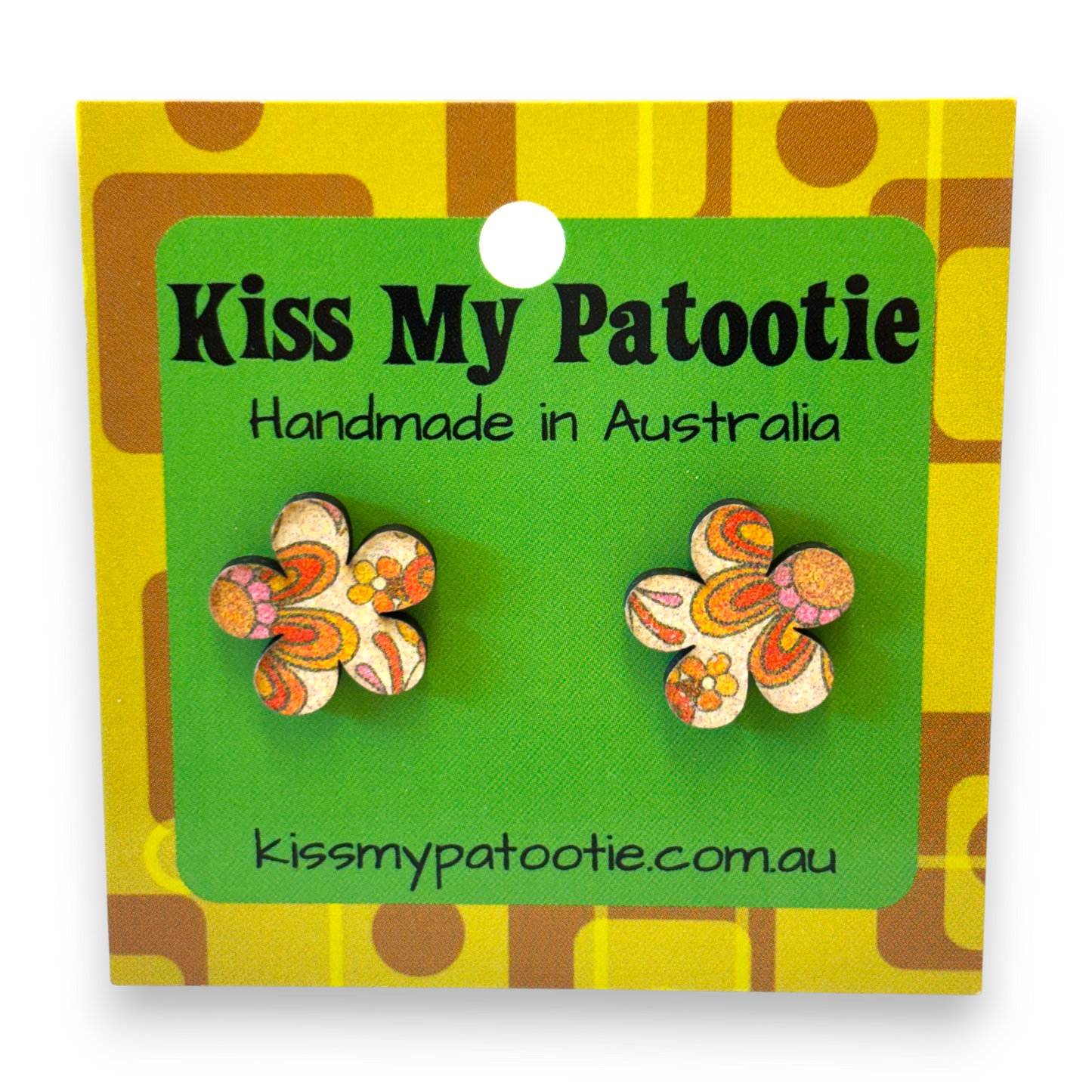 Retro wooden earrings  / studs