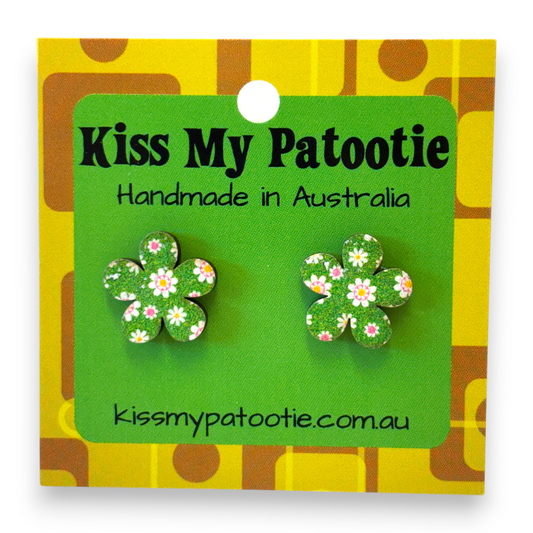 Retro wooden earrings  / studs