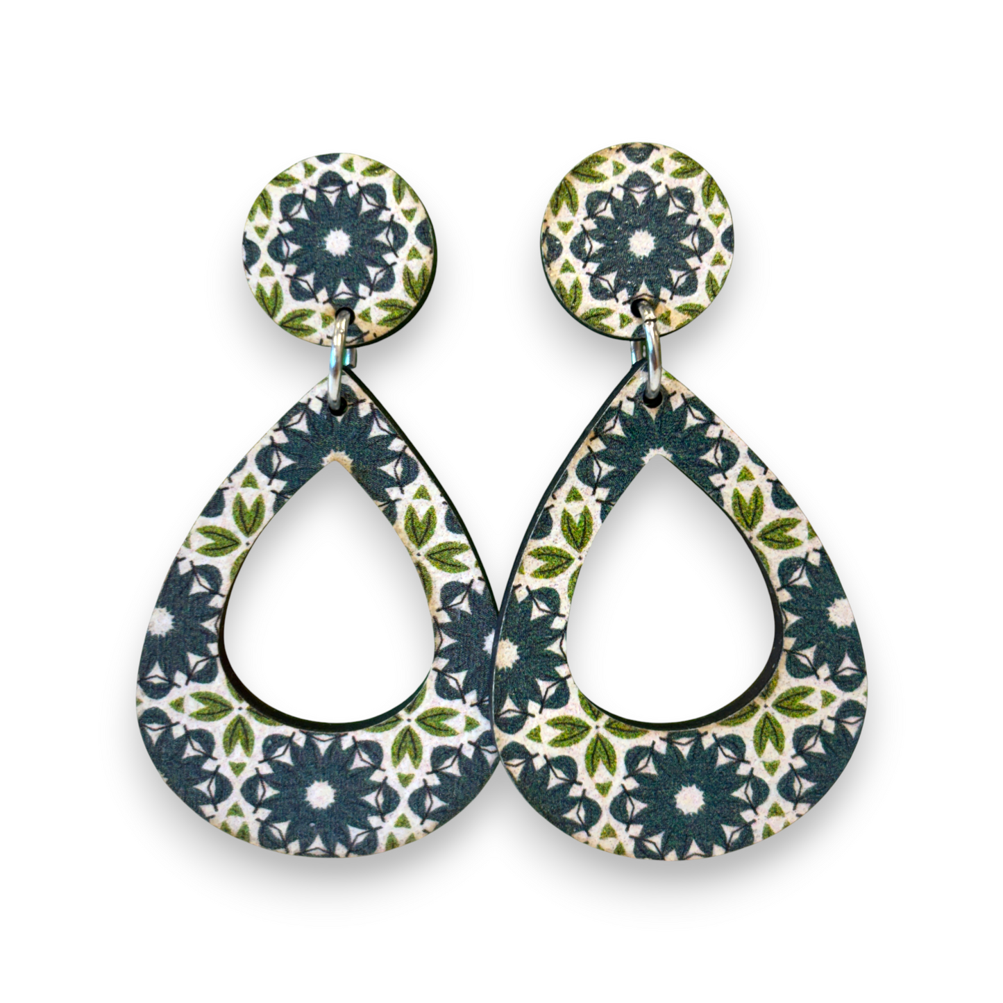 Retro wooden earrings