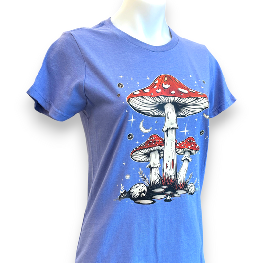 Women's Retro Mushroom T-Shirt | Fantasy Graphic Tee