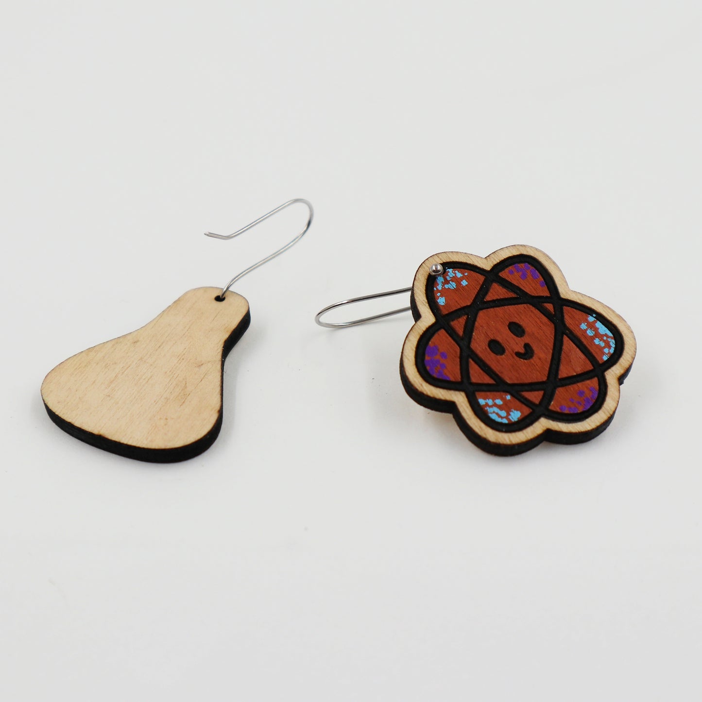 Wooden science earrings - atom and beaker