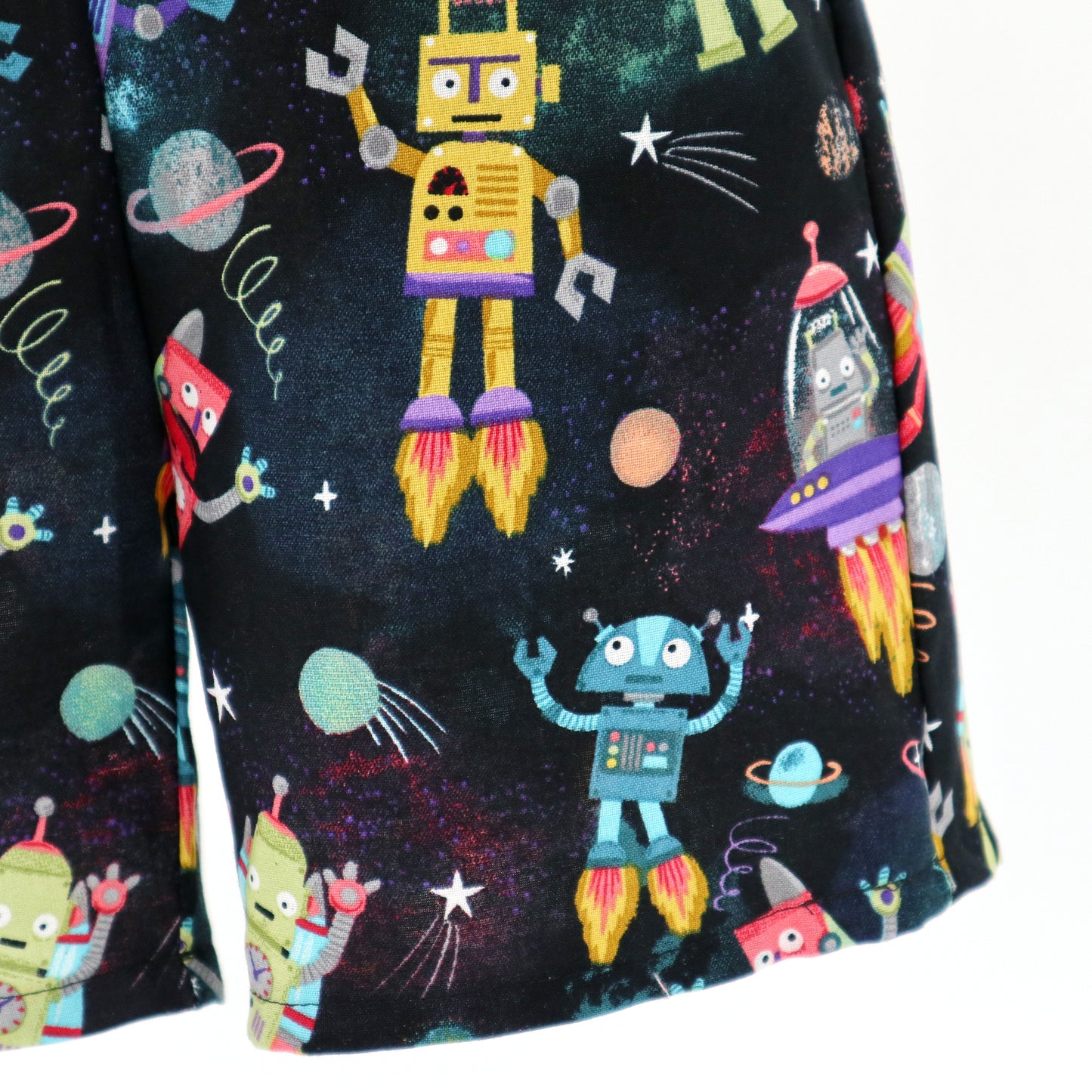 Kids shorts with pockets - sizes 000 to 6 - space robots