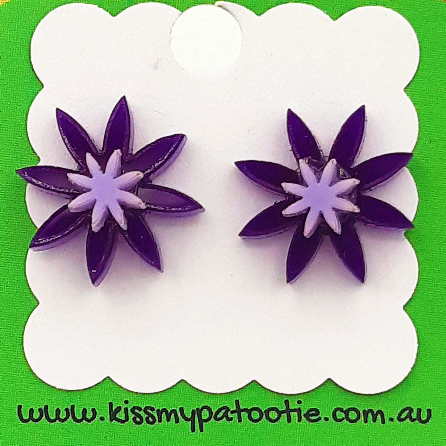 Flower laser cut acrylic earrings - daisy - purple