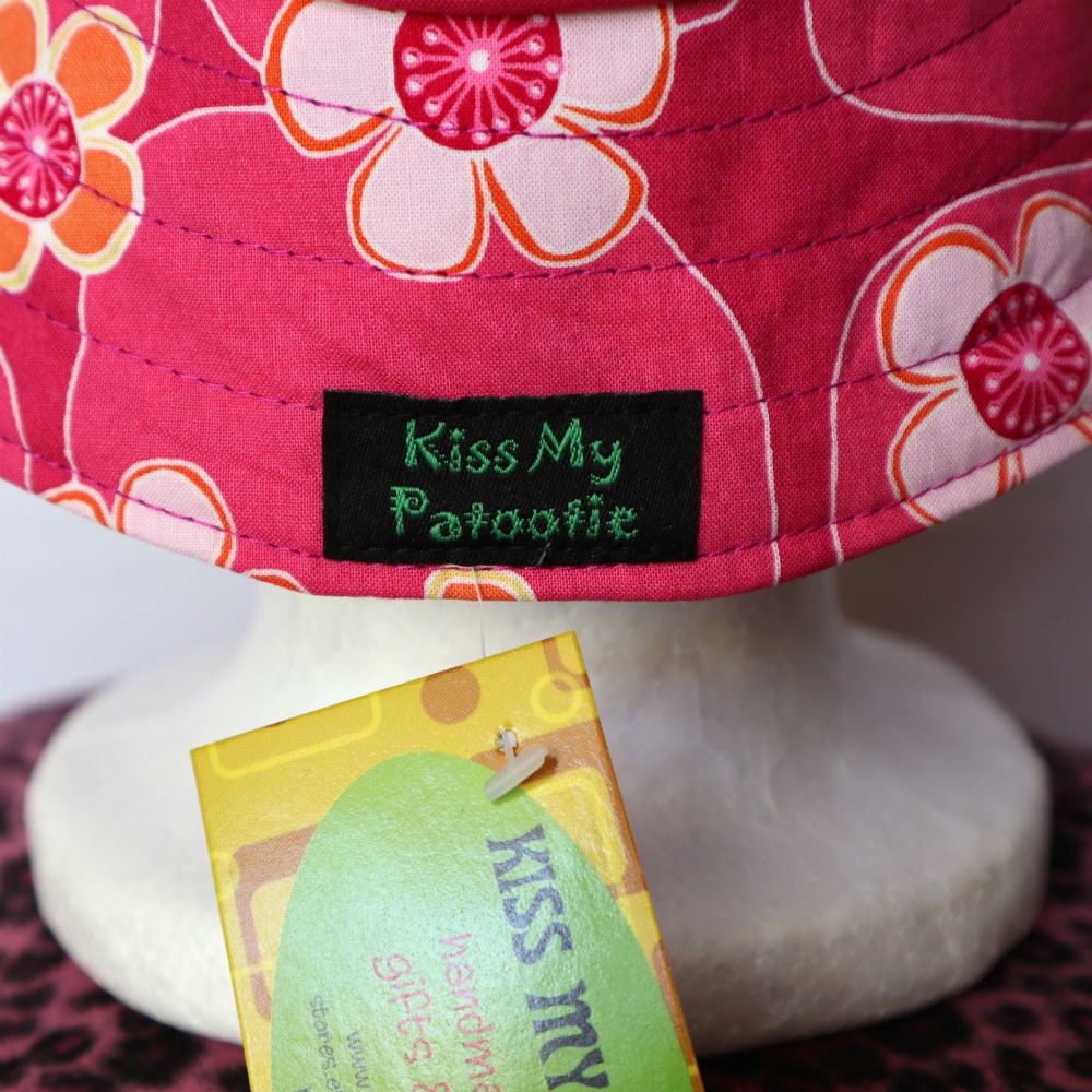 Reversible Bucket Hat - Pink Daisy - girls sizes 3 mths - 6 yrs
