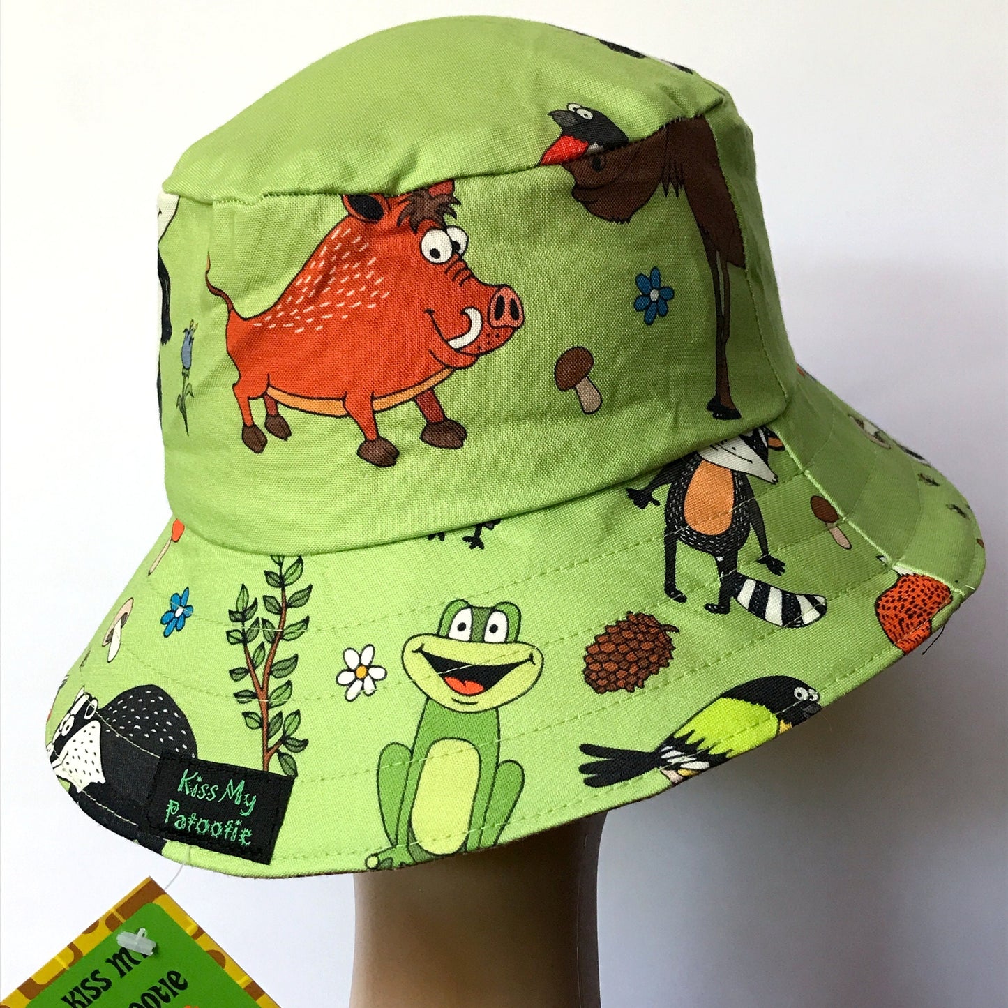 Green Woodland Reversible Bucket Hat - kids sizes 3 mths - 6 yrs, animals
