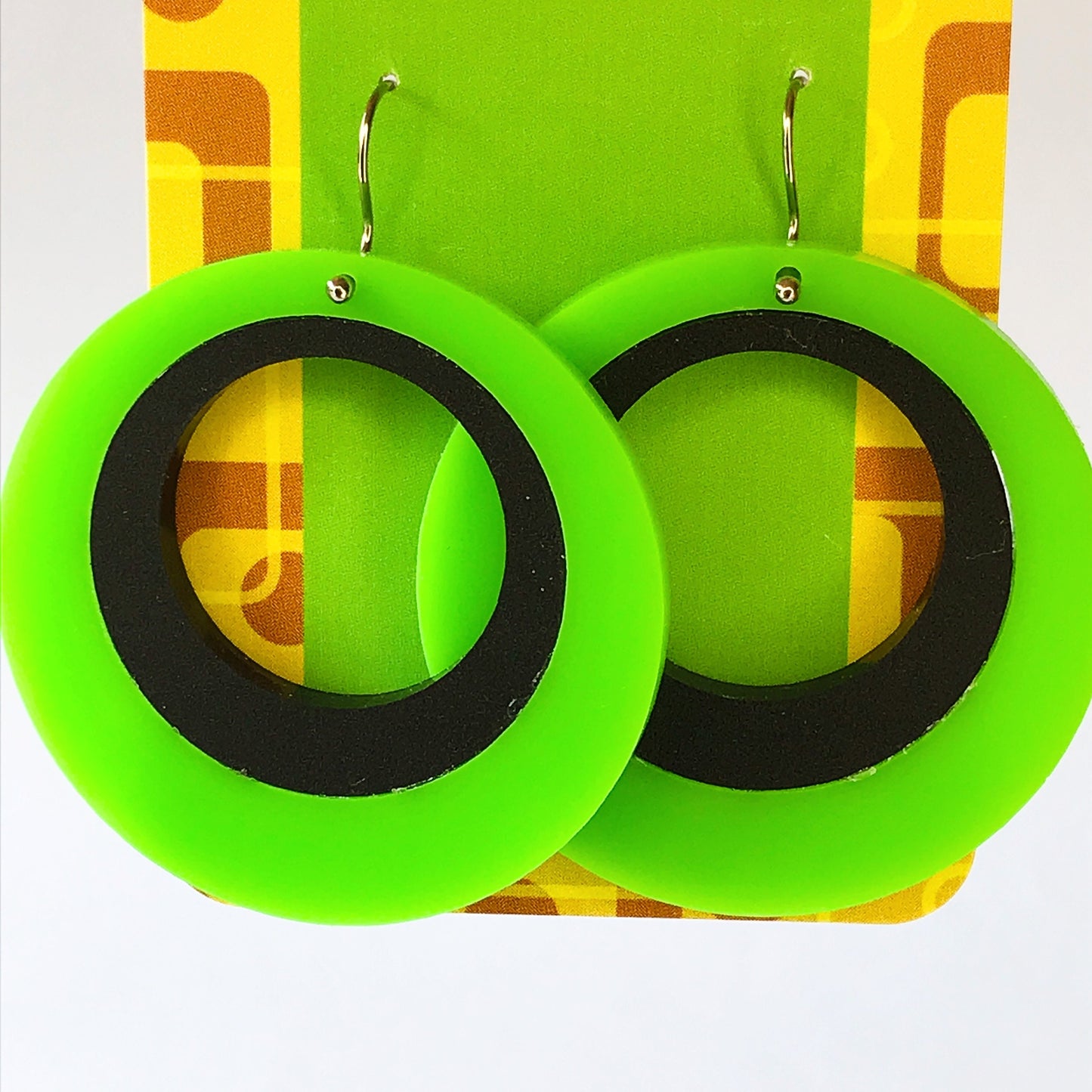 Retro 60's Mod Earrings - laser cut acrylic - green & black