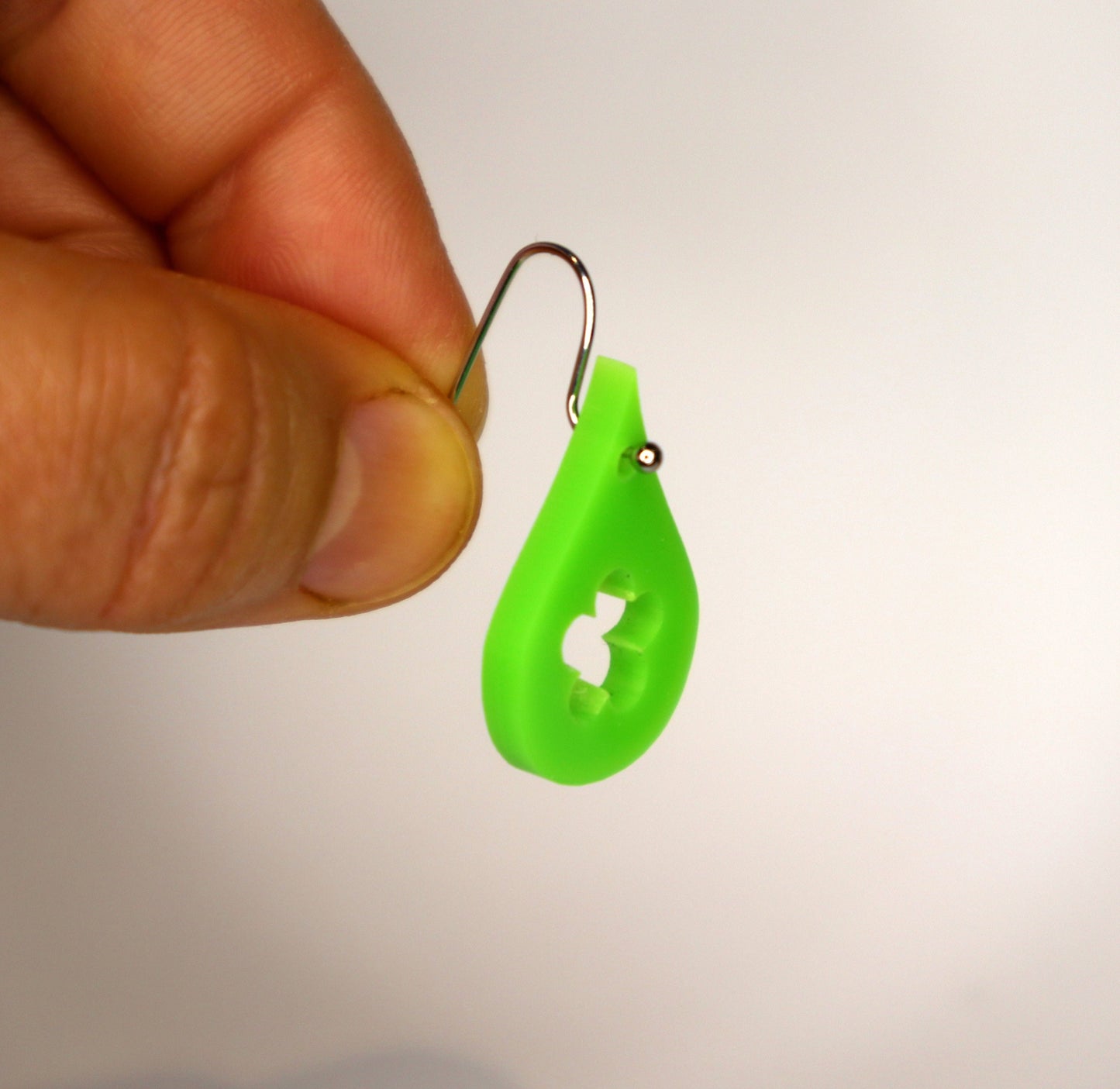 Teardrop Daisy Earrings - laser cut acrylic - green