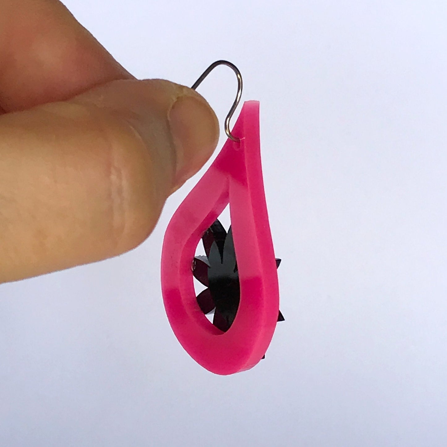 Teardrop Earrings - laser cut acrylic - daisy, hot pink