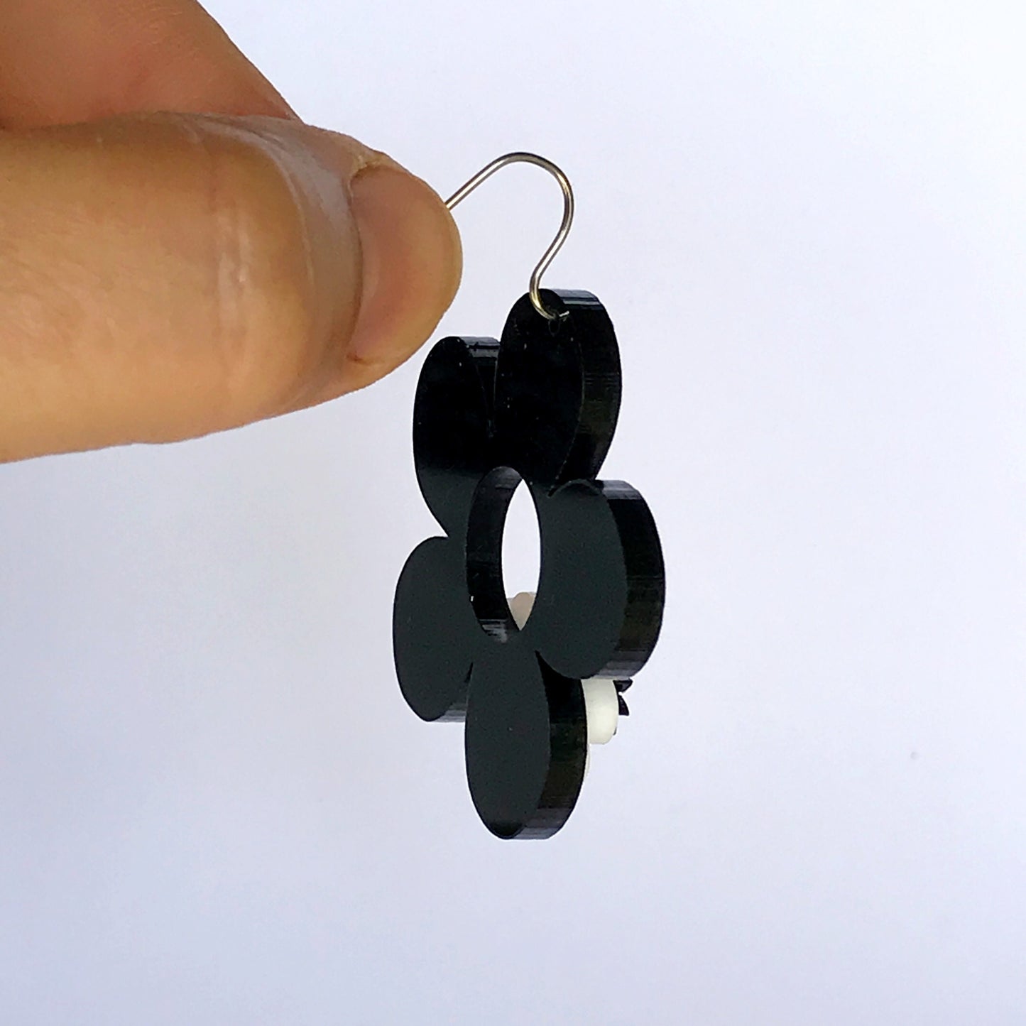 Retro Daisy Earrings - laser cut acrylic - flower power - black